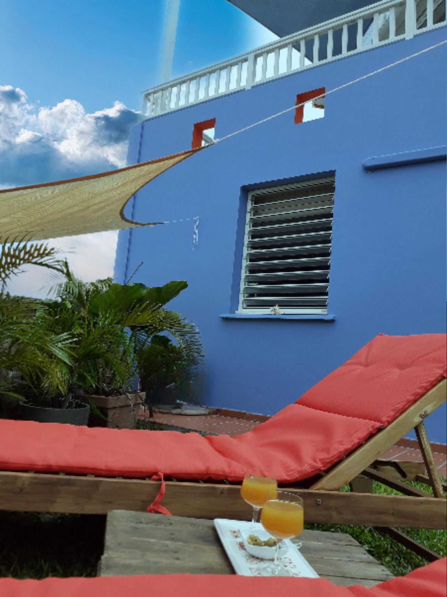 Hotel A L'Arche Bleue Le Robert Esterno foto